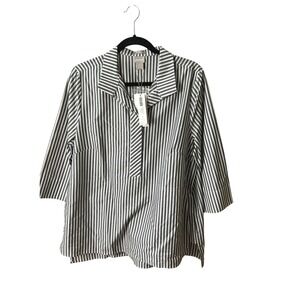 NWT Chico's Women's No Iron Tunic Top Shirt‎ Striped 3/4 Sleeve Collared Blk/Wht